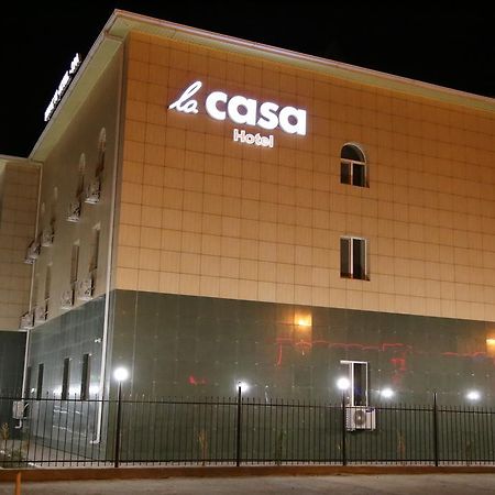 Lacasa Hotel Атирау Екстер'єр фото