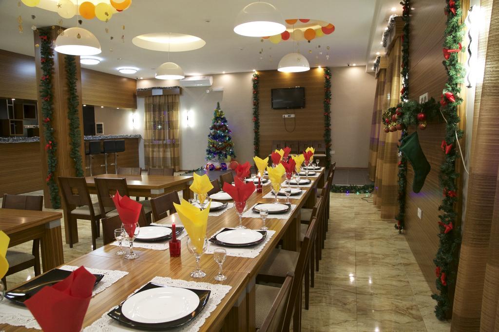 Lacasa Hotel Атирау Екстер'єр фото
