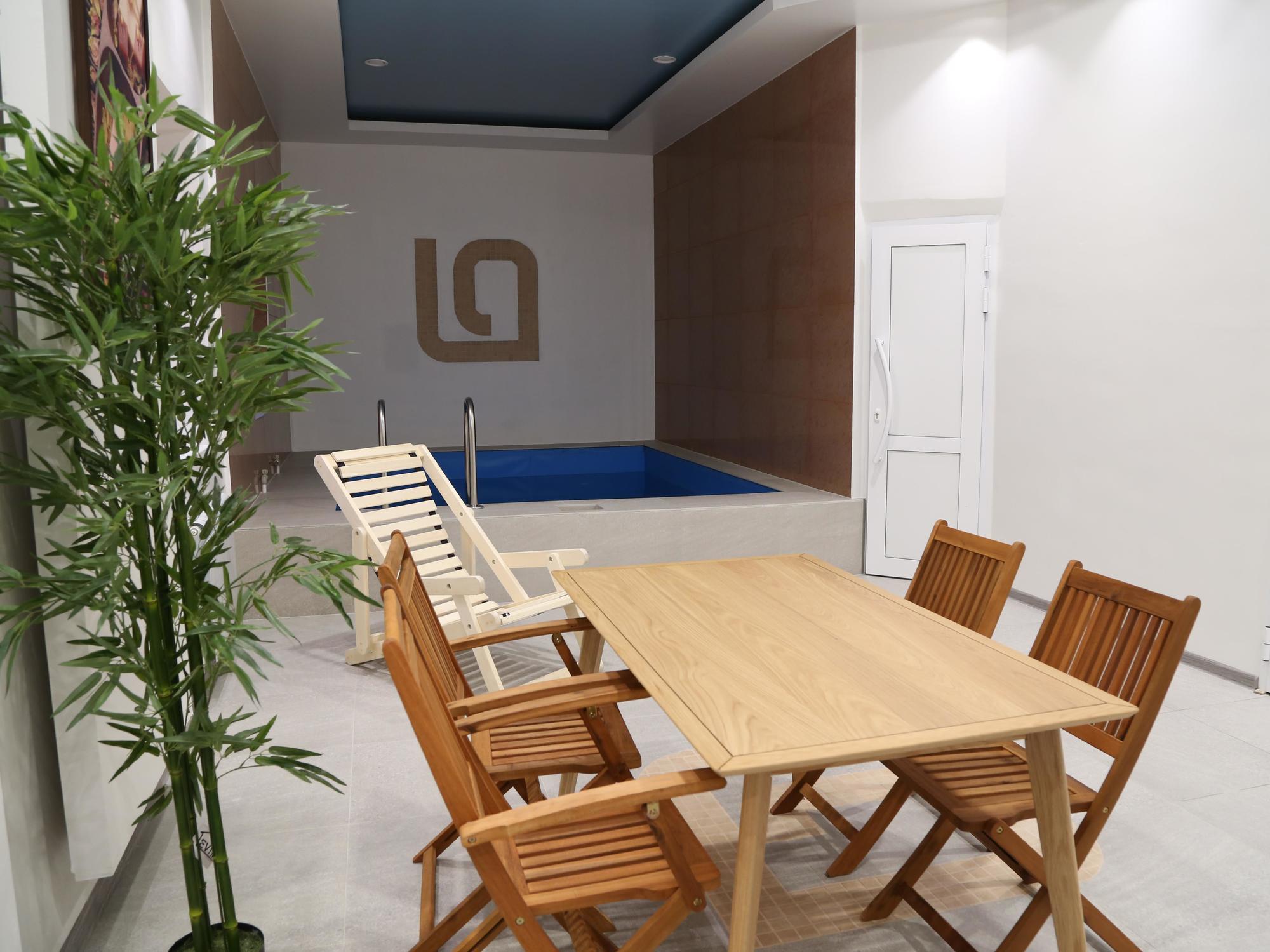 Lacasa Hotel Атирау Екстер'єр фото